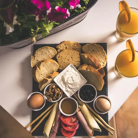 Hotel Teatro Deluxe Kato Rodini