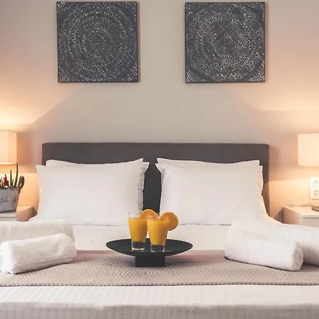 Hotel Teatro Deluxe *