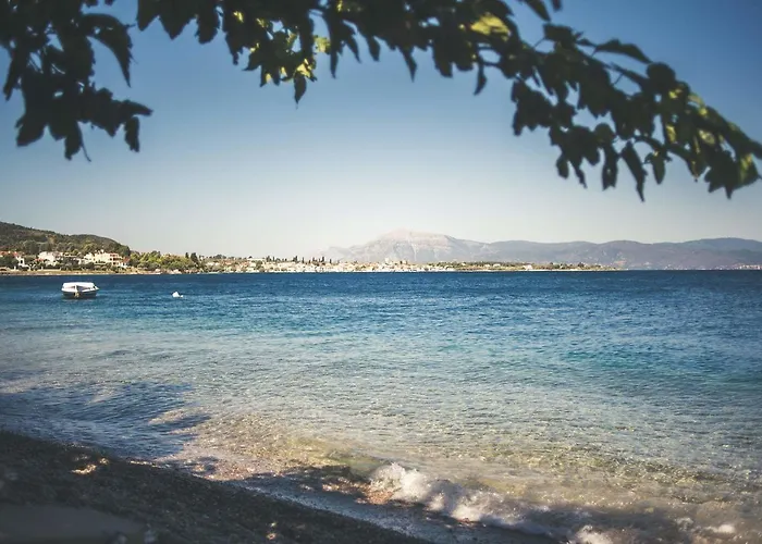 Teatro Deluxe * Kato Rodini